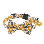 Niedliche Katzenhalsbänder Floral Abnehmbare Fliege Halsband mit Glocke